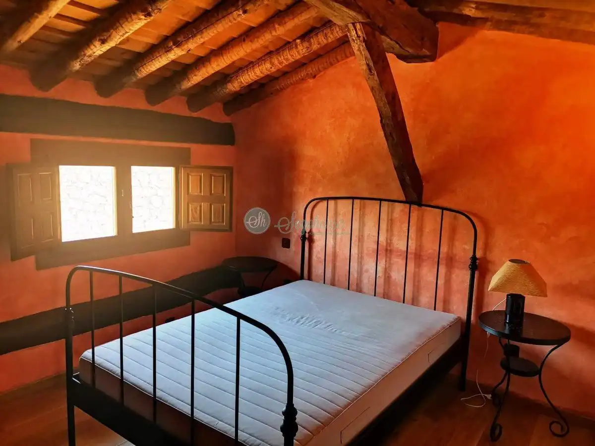 Bedroom of Houses for sale in Adrada de Pirón  with Heating