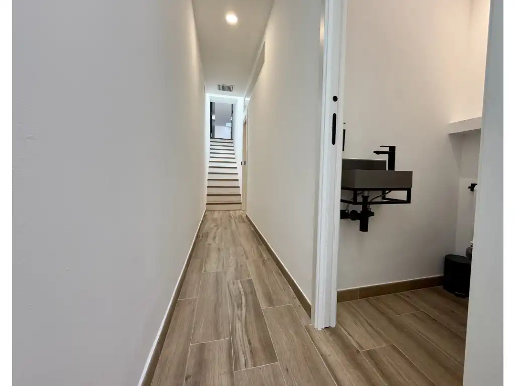 Einfamilien-Reihenhaus zum Verkauf in Calle Viña La, Pueblo