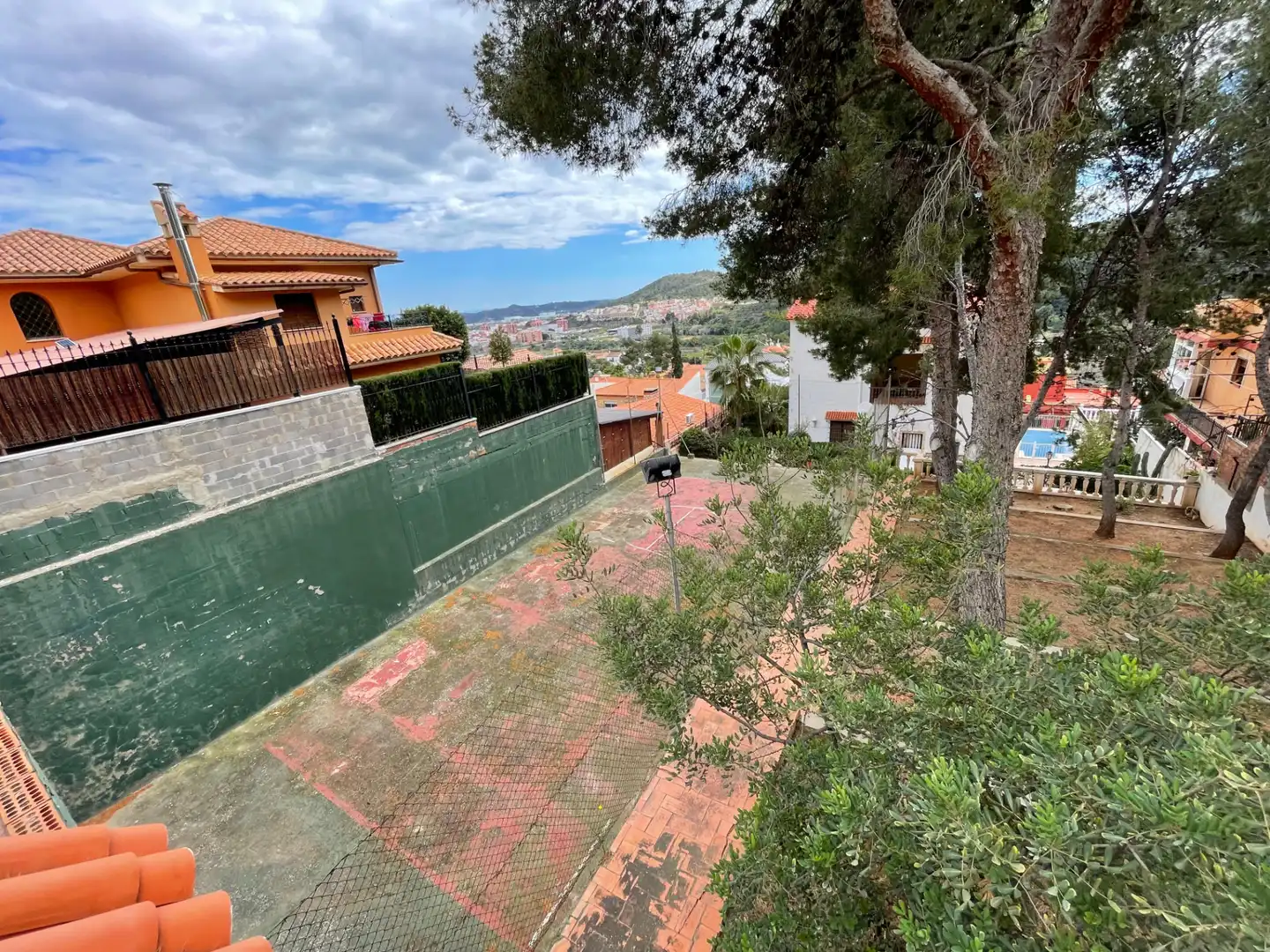 Vista exterior de Casa o chalet en venta en La Vall d'Uixó con Jardín privado, Terraza y Piscina