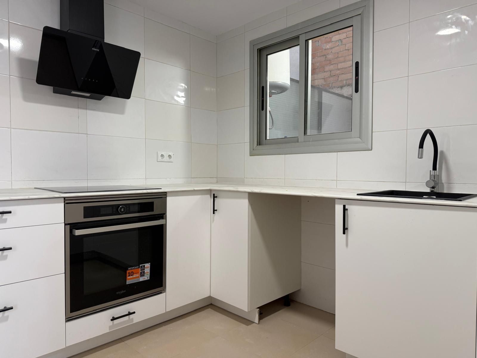 Cuina de Dúplex en venda en Salt amb Parquet