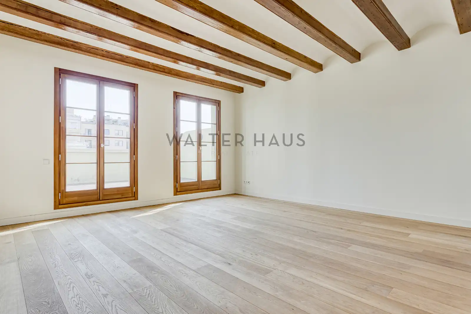 Penthouse with terrace for sale in Carrer de Pau Claris, imagen 8