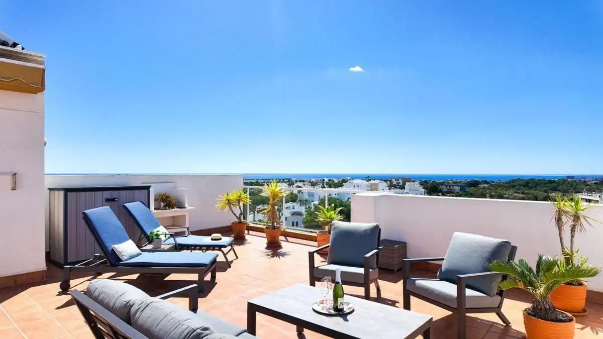 Apartment mit Pool zum Verkauf in Orihuela Costa