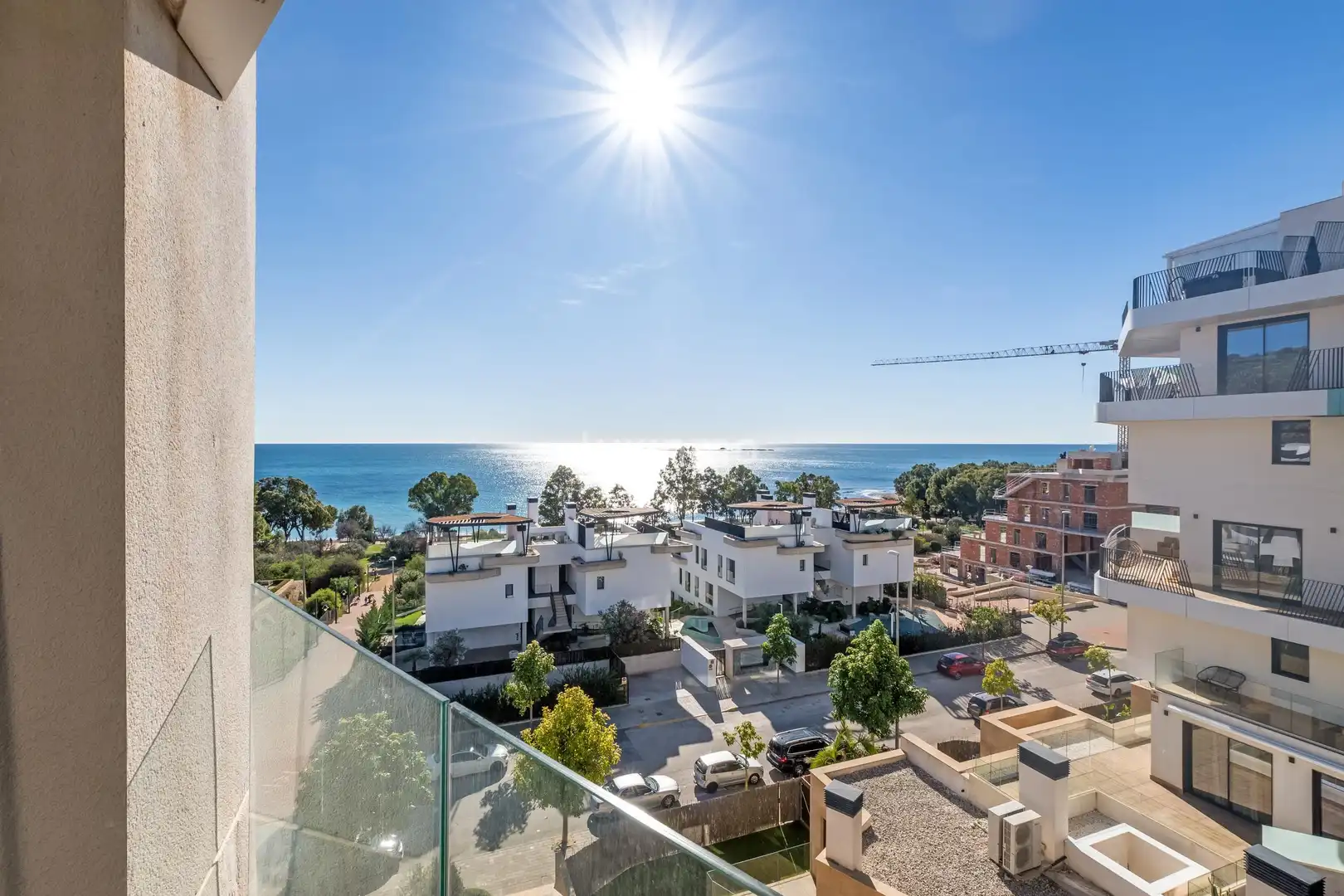Außenansicht von Wohnung zum Verkauf in Villajoyosa / La Vila Joiosa mit Klimaanlage, Privatgarten und Terrasse