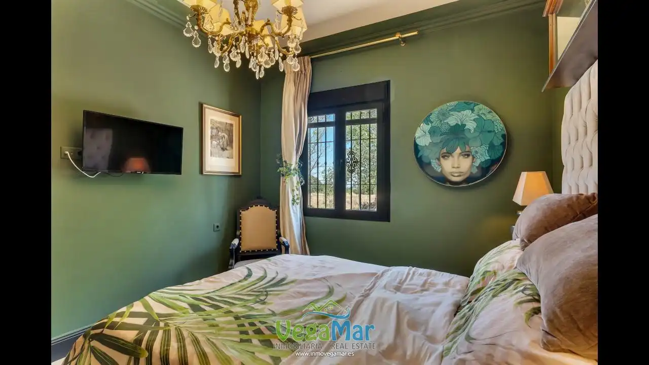 Bedroom of Country homes for sale in Freila