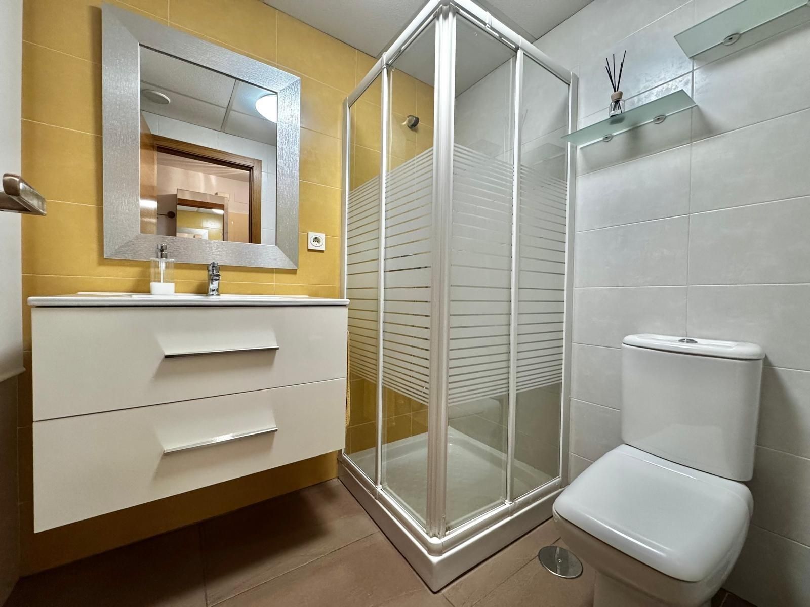 Bathroom of Flat for sale in  Murcia Capital  with Air Conditioner