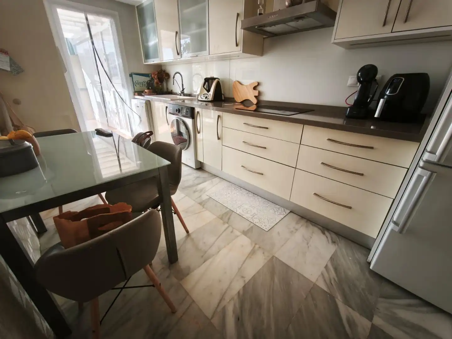 Kitchen of Duplexes for sale in Benidorm  with Air Conditioner, Terrace and Community pool