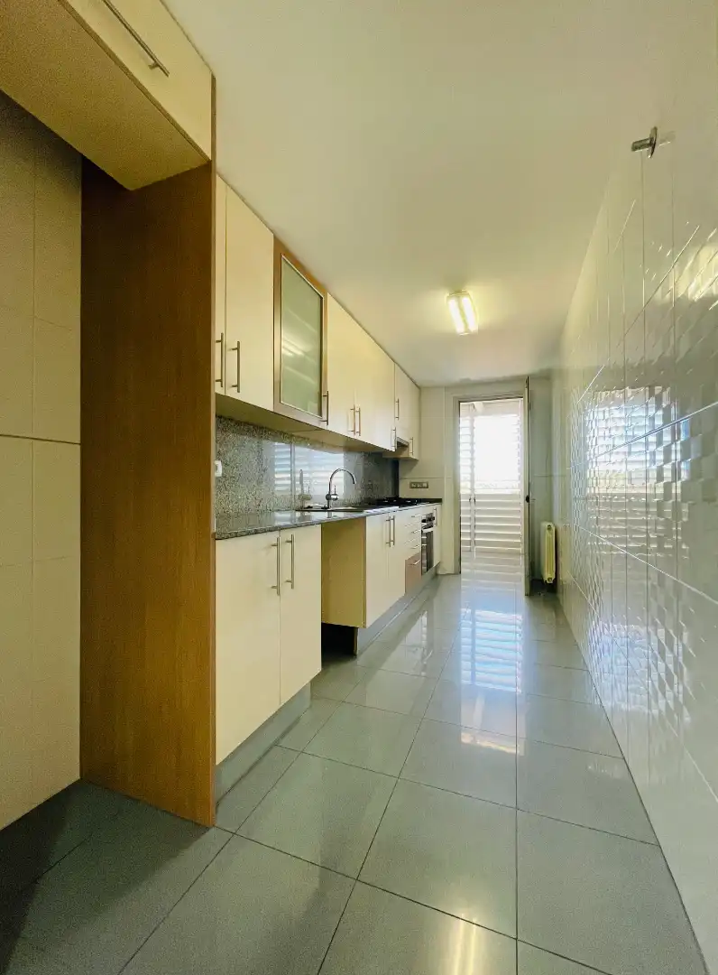 Cocina de Piso de alquiler en Corbera de Llobregat con Aire acondicionado, Calefacción y Trastero