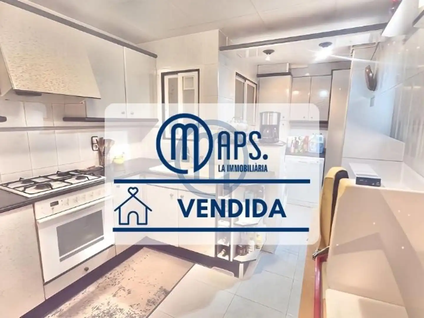 Cocina de Piso en venta en Canovelles con Calefacción, Terraza y Balcón