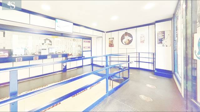 Local comercial en Venta en Calle FUENCARRAL en Universidad - Malasaña