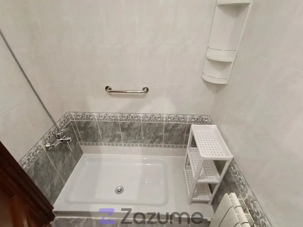 Badezimmer von Wohnung zur Miete in Toledo mit Heizung, Terrasse und Möbliert