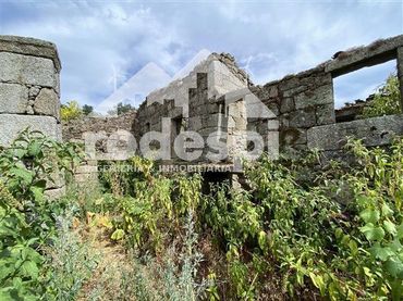 Casa en venta en Cenlle