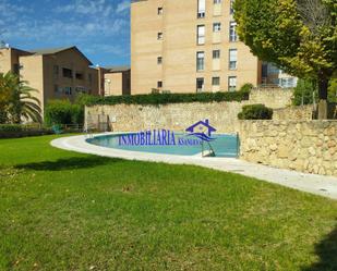 Piscina de Pis de lloguer en  Córdoba Capital amb Traster i Piscina comunitària