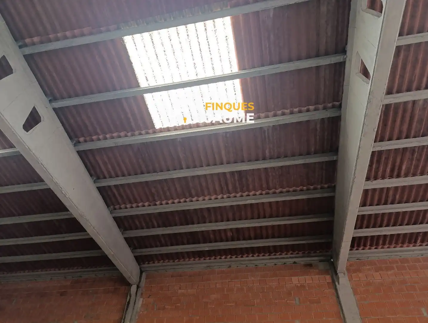 Industrial buildings for sale in LV-3024, Preixens