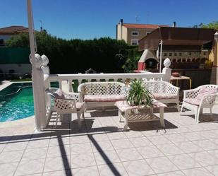 Terrassa de Casa adosada en venda en Badajoz Capital amb Aire condicionat, Calefacció i Jardí privat