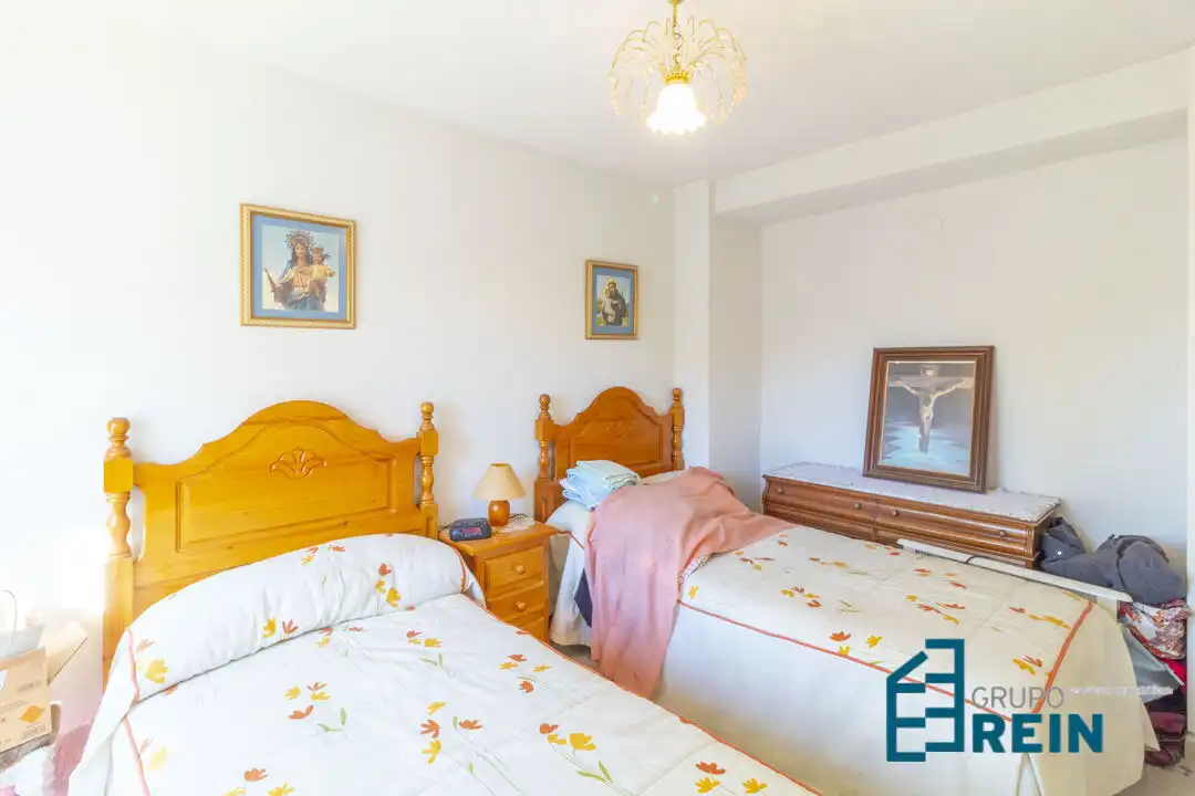 Bedroom of Houses for sale in Carranque