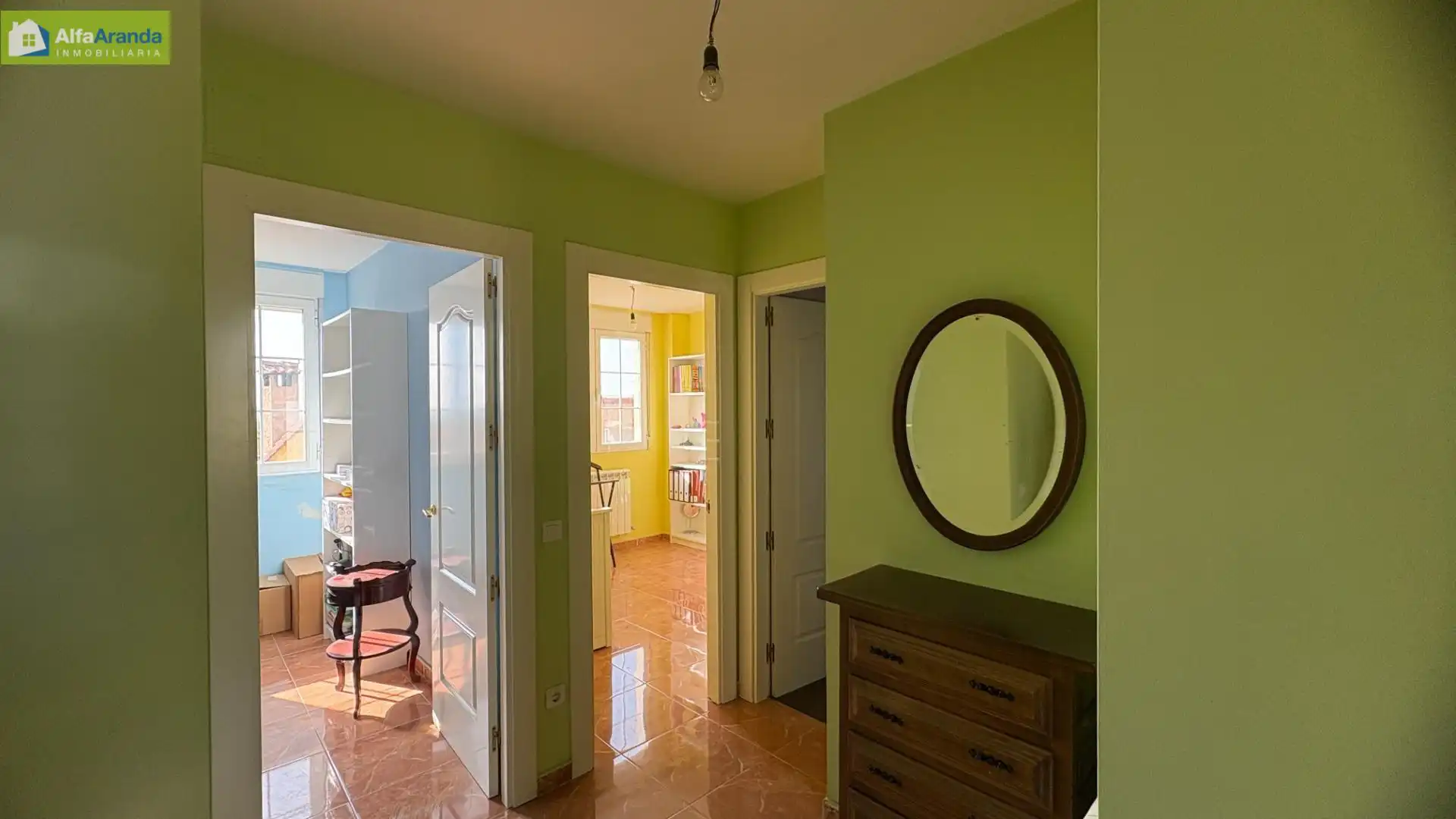 Casa adosada en venta en Aranda de Duero con Calefacción y Terraza