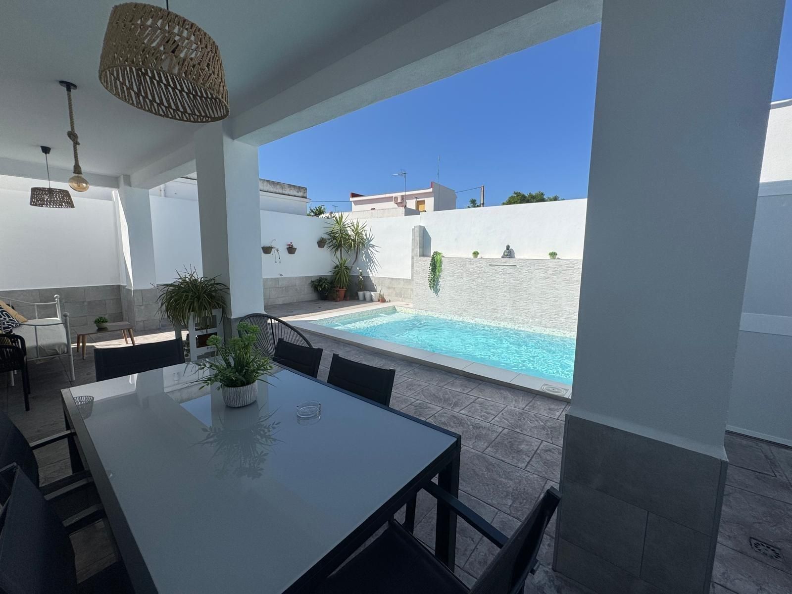 Swimming pool of House or chalet for sale in Sanlúcar de Barrameda