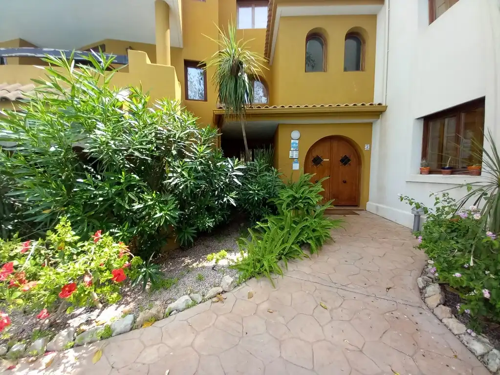 Exterior view of Attic for sale in Torrevieja  with Air Conditioner, Terrace and Storage room