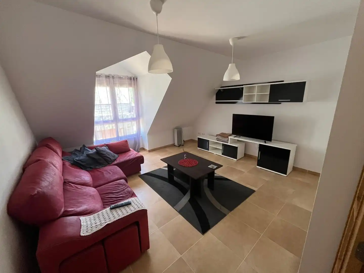 Sala de estar de Piso en venta en Cee con Calefacción, Trastero y Amueblado