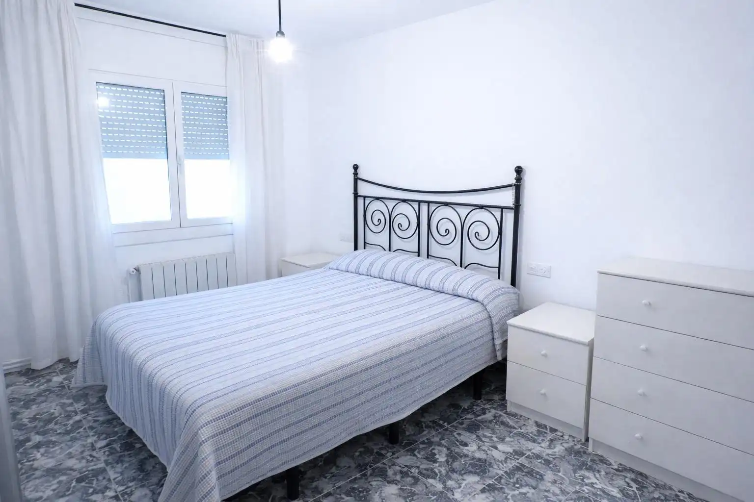 Bedroom of Flat for sale in Artés  with Heating and Storage room