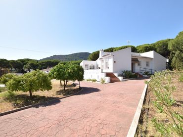 Xalet amb piscina en venda a Pinos de Alhaurín - Periferia