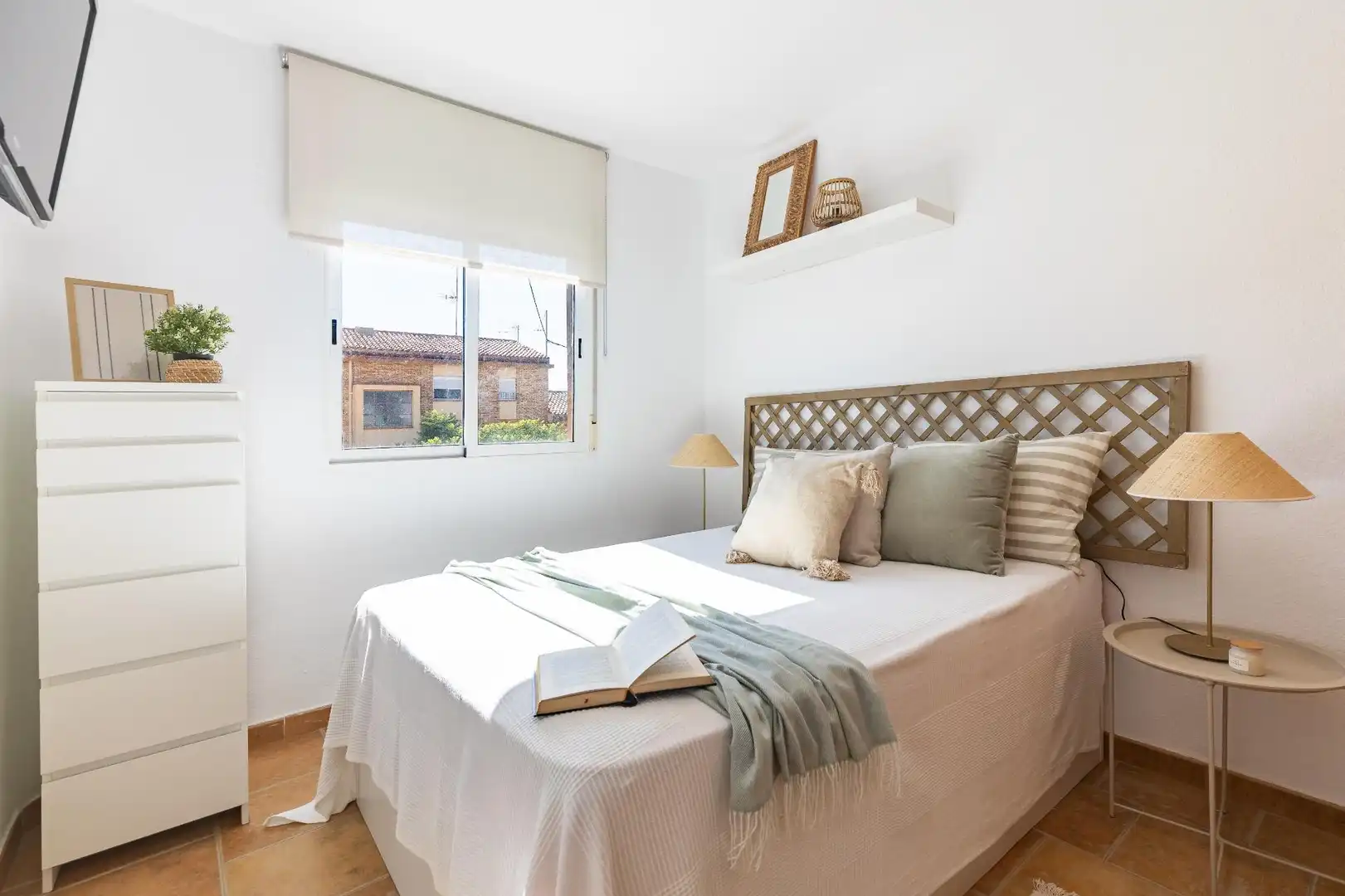 Appartement avec terrasse à vendre à Avenida PUEBLA DE VALLBONA, imagen 4