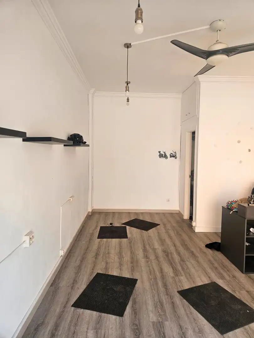 Business premises to rent in Calle Londres, imagen 3