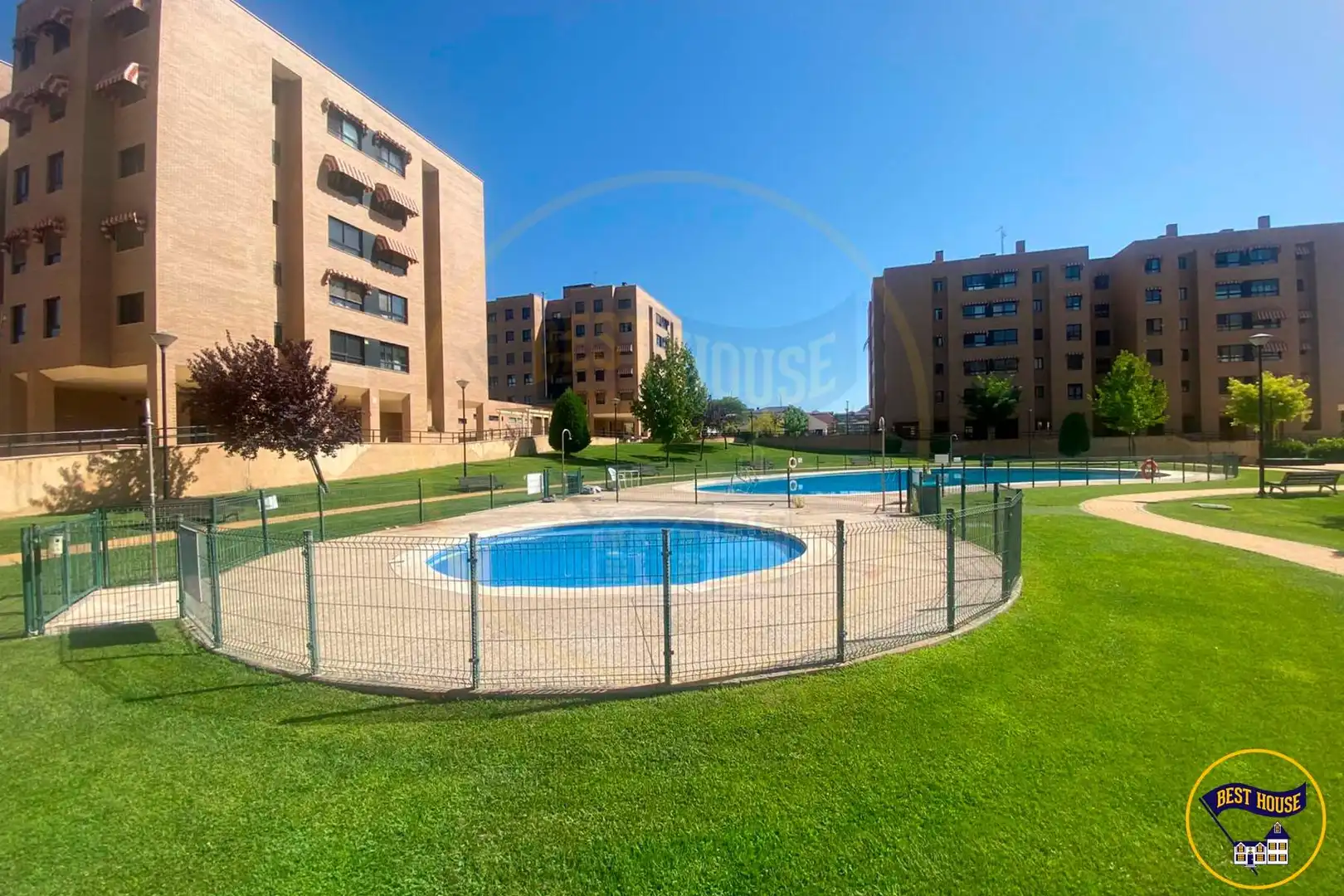 Swimming pool of Flat for sale in Cuenca  with Heating, Terrace and Storage room