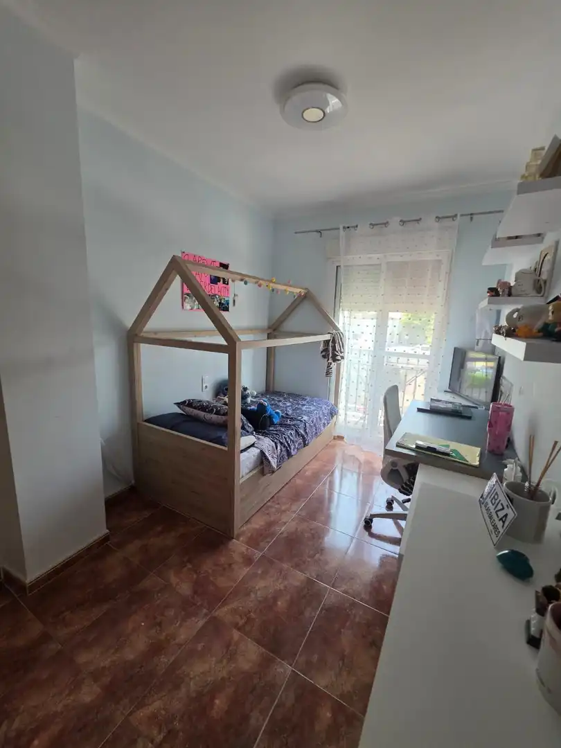 Dormitori de Casa adosada en venda en Sueca amb Aire condicionat i Traster
