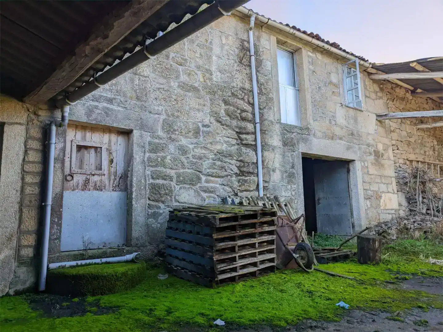 Vista exterior de Casa o xalet en venda en Rodeiro