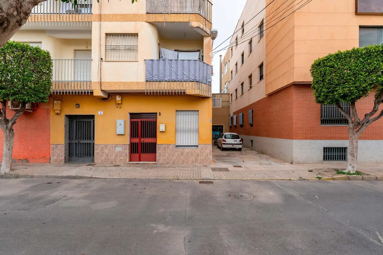 Vista exterior de Pis en venda en El Ejido