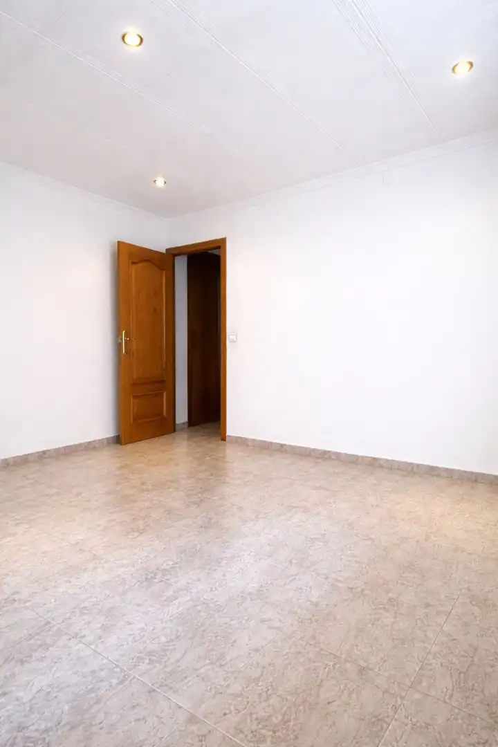Appartement avec terrasse à vendre à Marianao, imagen 10