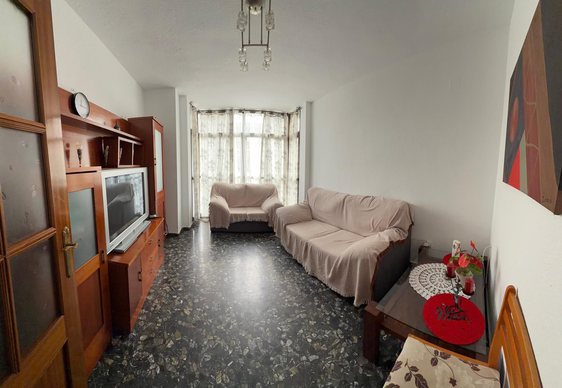 Sala d'estar de Pis en venda en Loja amb Balcó