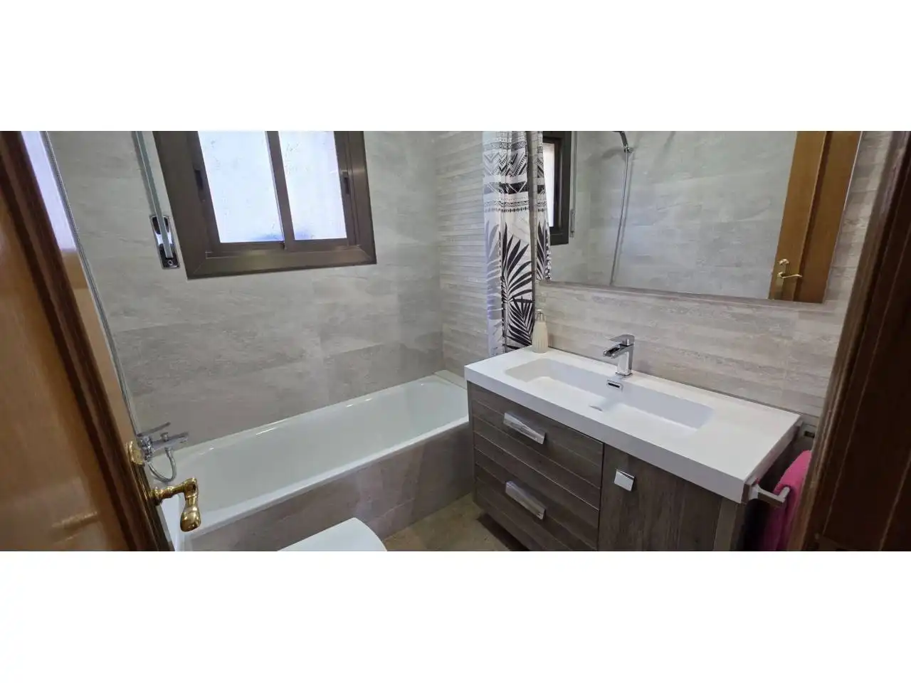 Bathroom of Houses for sale in Argentona  with Heating, Private garden and Terrace
