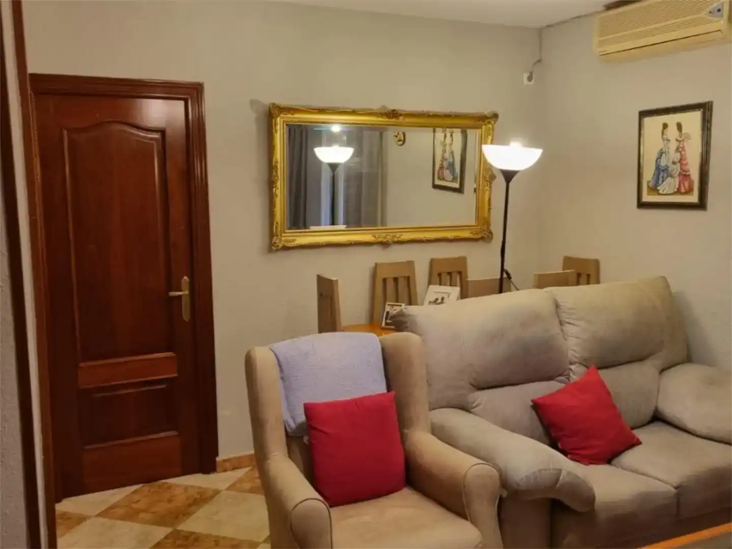 Sala d'estar de Pis en venda en Aranjuez amb Aire condicionat i Balcó