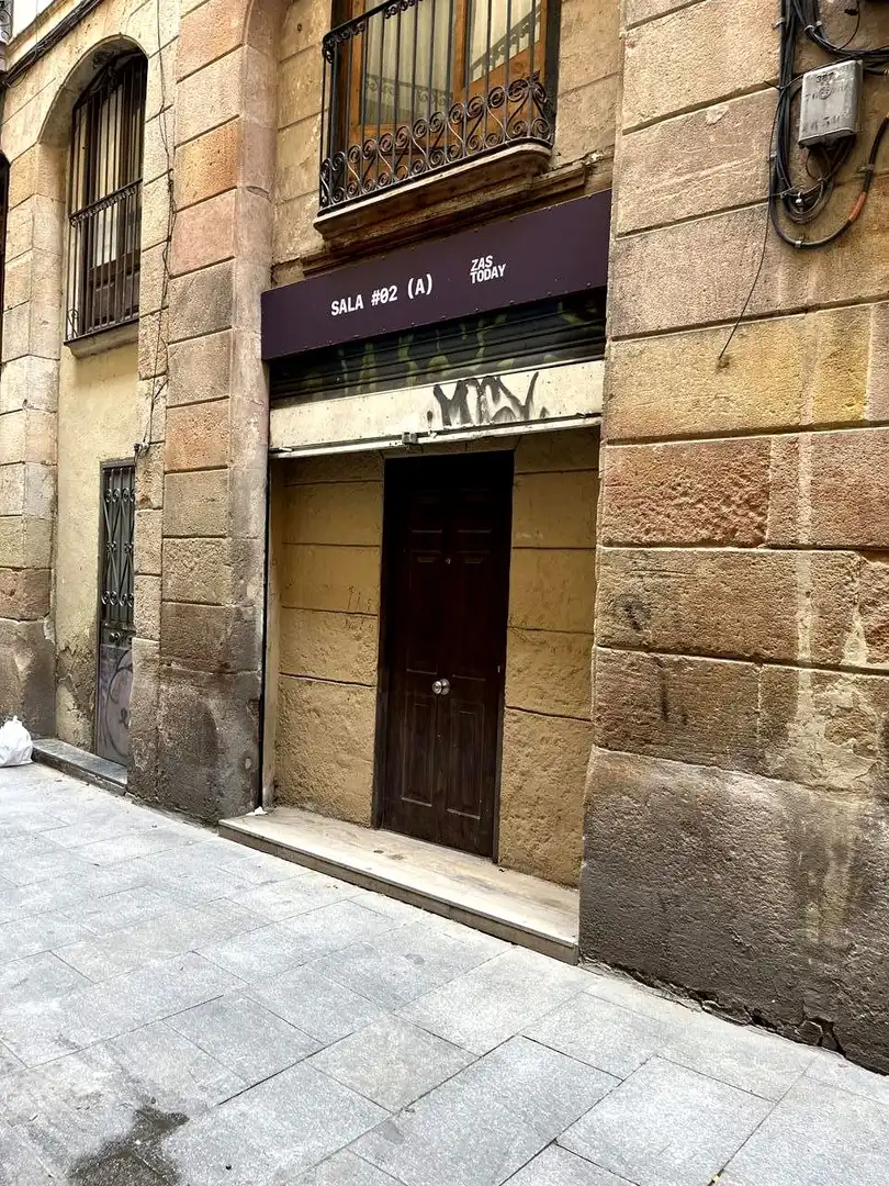Exterior view of Commercial properties for sale in Barcelona