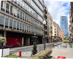 Vista exterior de Oficina de lloguer en Bilbao  amb Aire condicionat