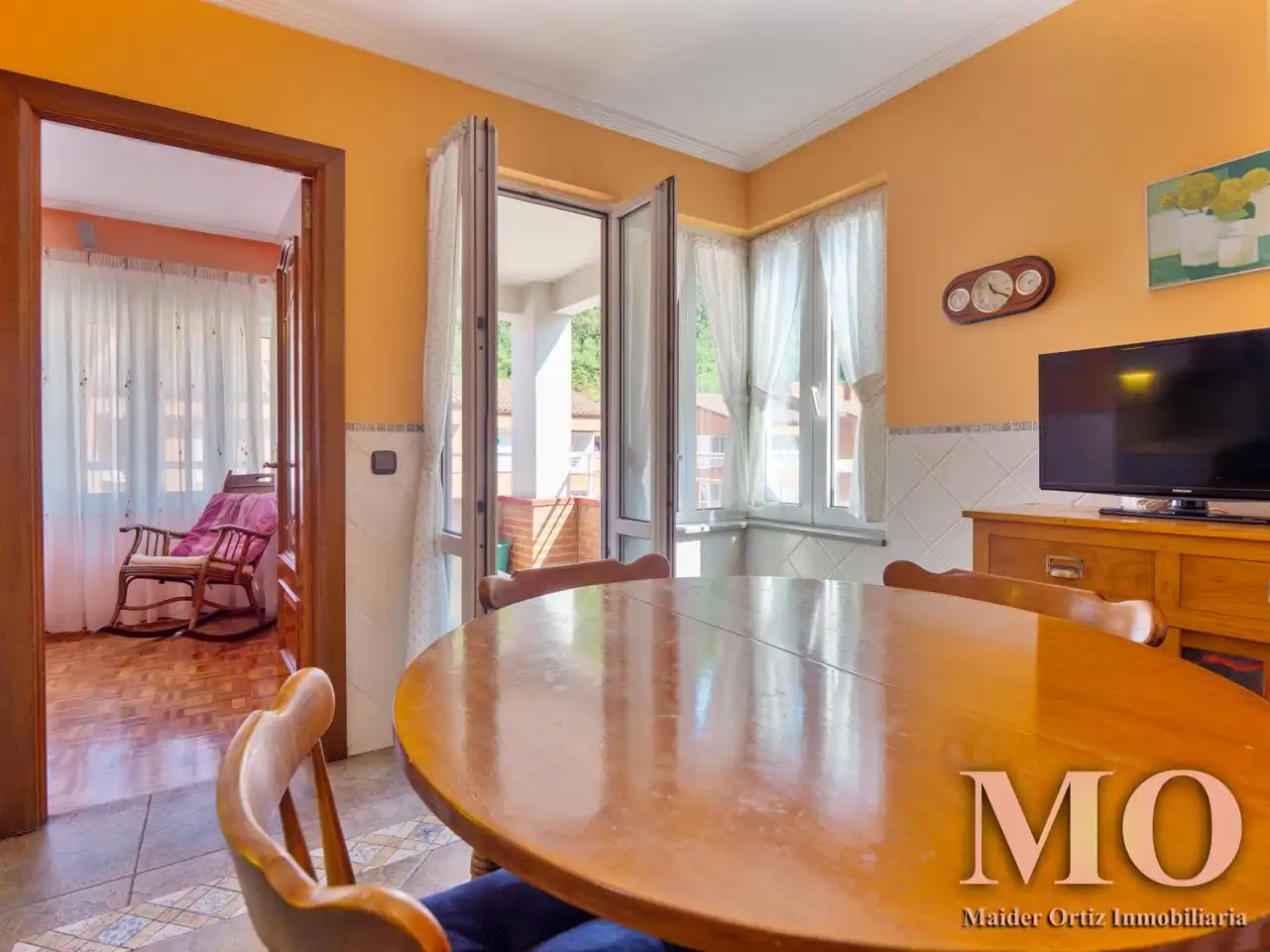 Comedor de Piso en venta en Bergara con Calefacción, Terraza y Trastero