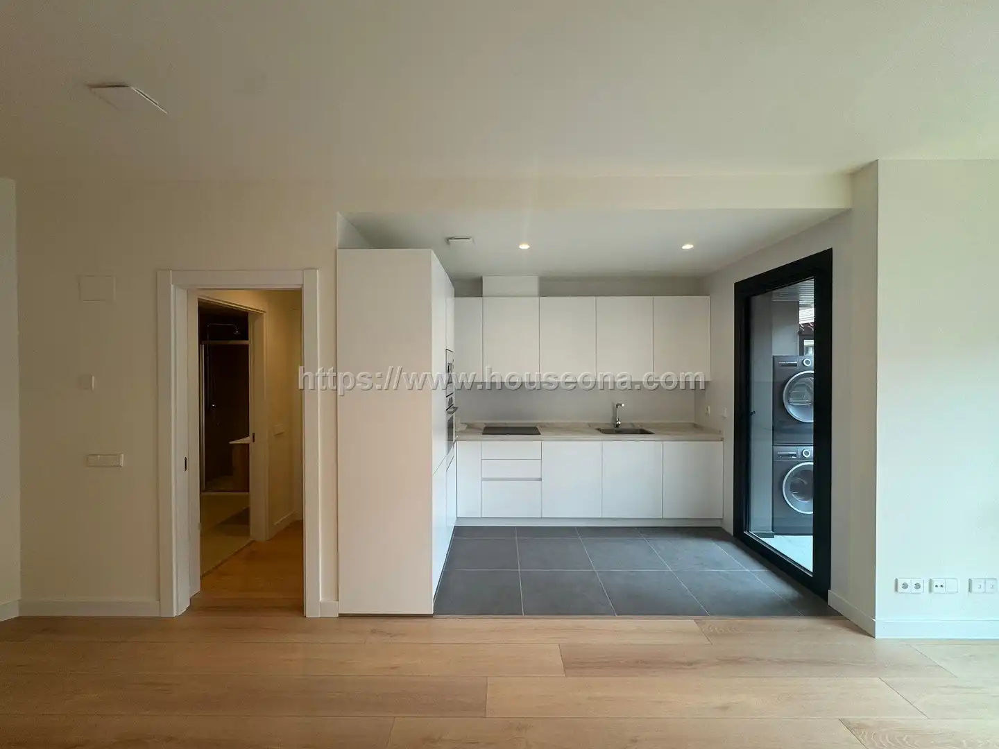 Cocina de Piso en venta en Bilbao  con Calefacción, Terraza y Trastero