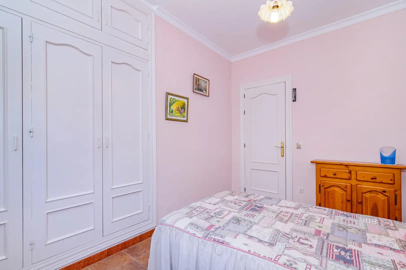 Habitación de Casa o chalet en venta en Almuñécar con Terraza y Piscina