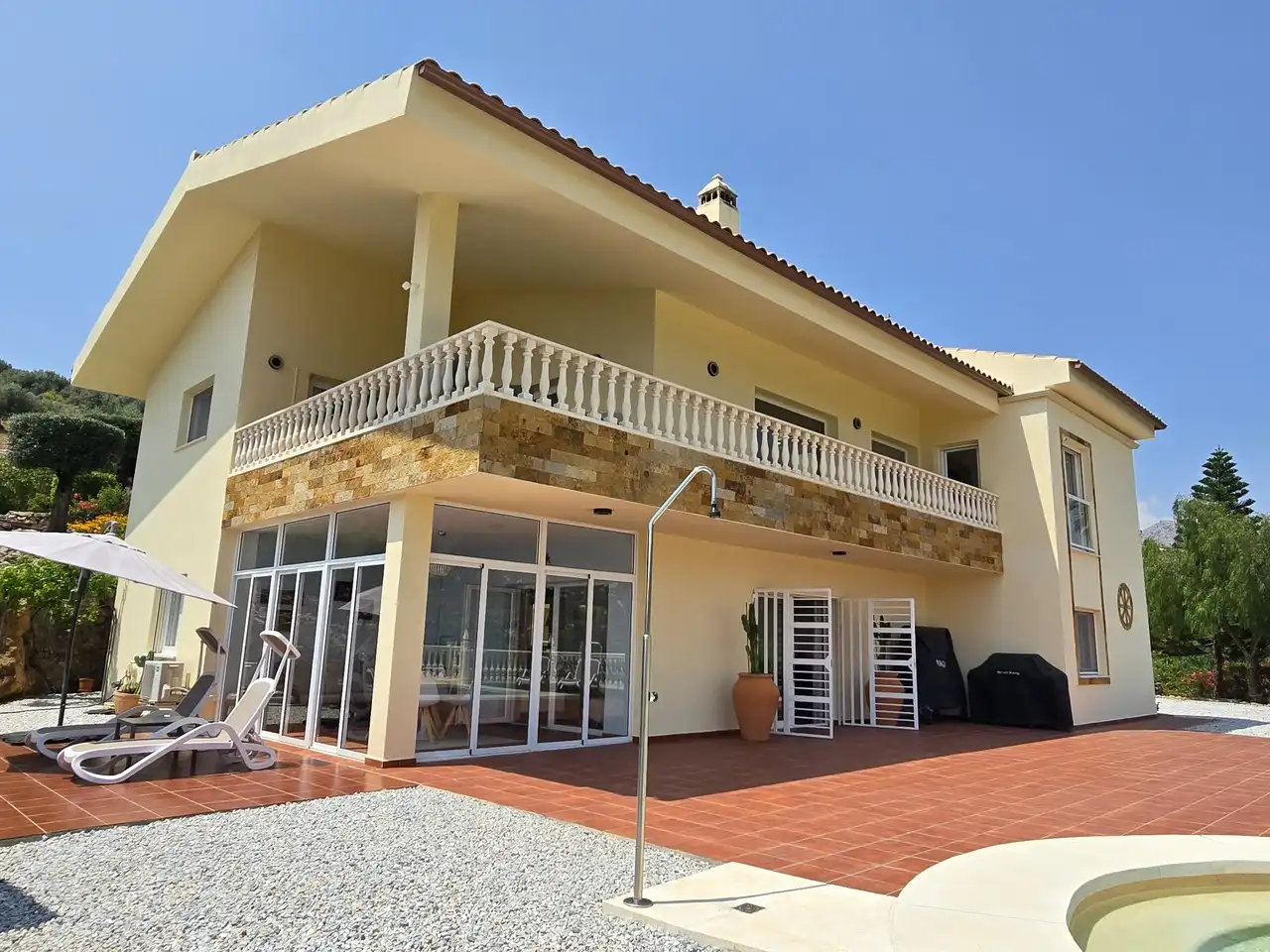 Exterior view of Houses for sale in Alcaucín  with Air Conditioner, Terrace and Swimming Pool