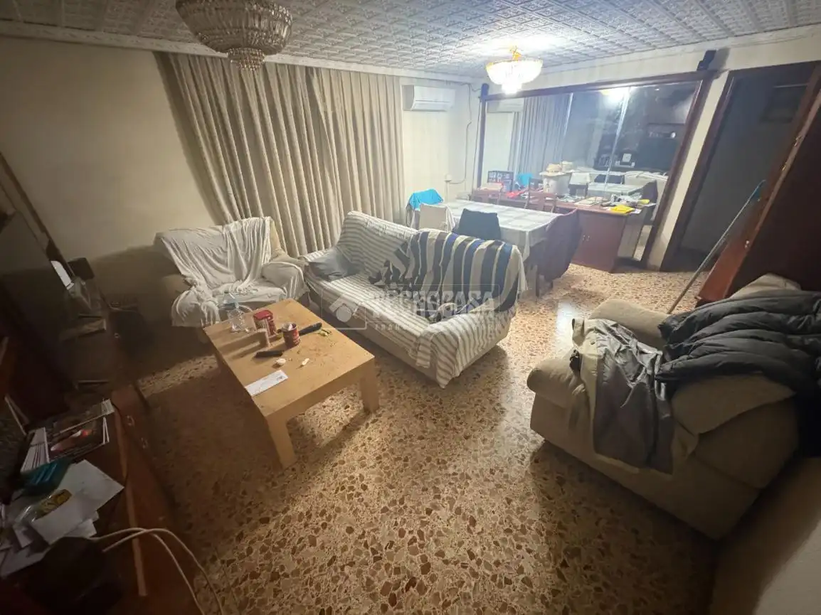 Wohnzimmer von Wohnung zum Verkauf in Burjassot