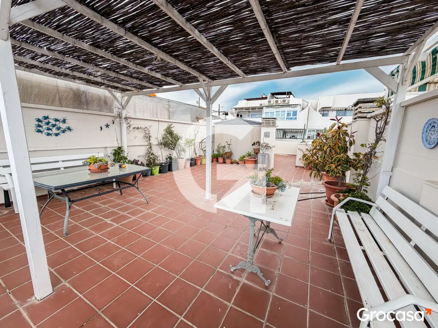 Terrasse von Dachboden zum Verkauf in Rincón de la Victoria mit Privatgarten, Terrasse und Ofen
