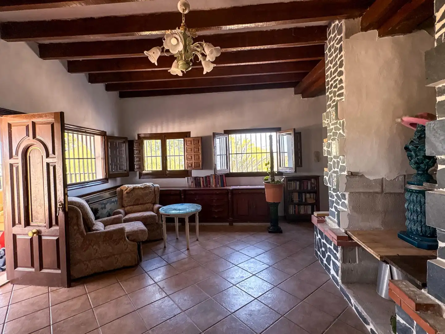 Sala d'estar de Casa o xalet en venda en Novelda amb Aire condicionat, Calefacció i Jardí privat