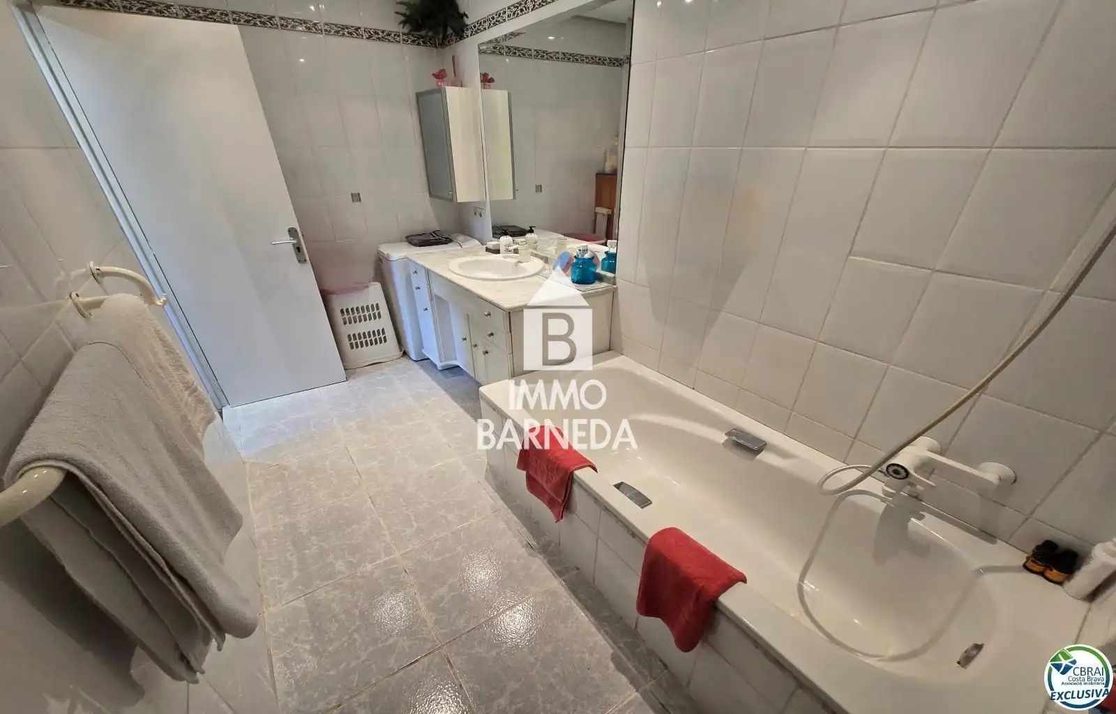Baño de Piso en venta en Empuriabrava con Aire acondicionado, Calefacción y Terraza