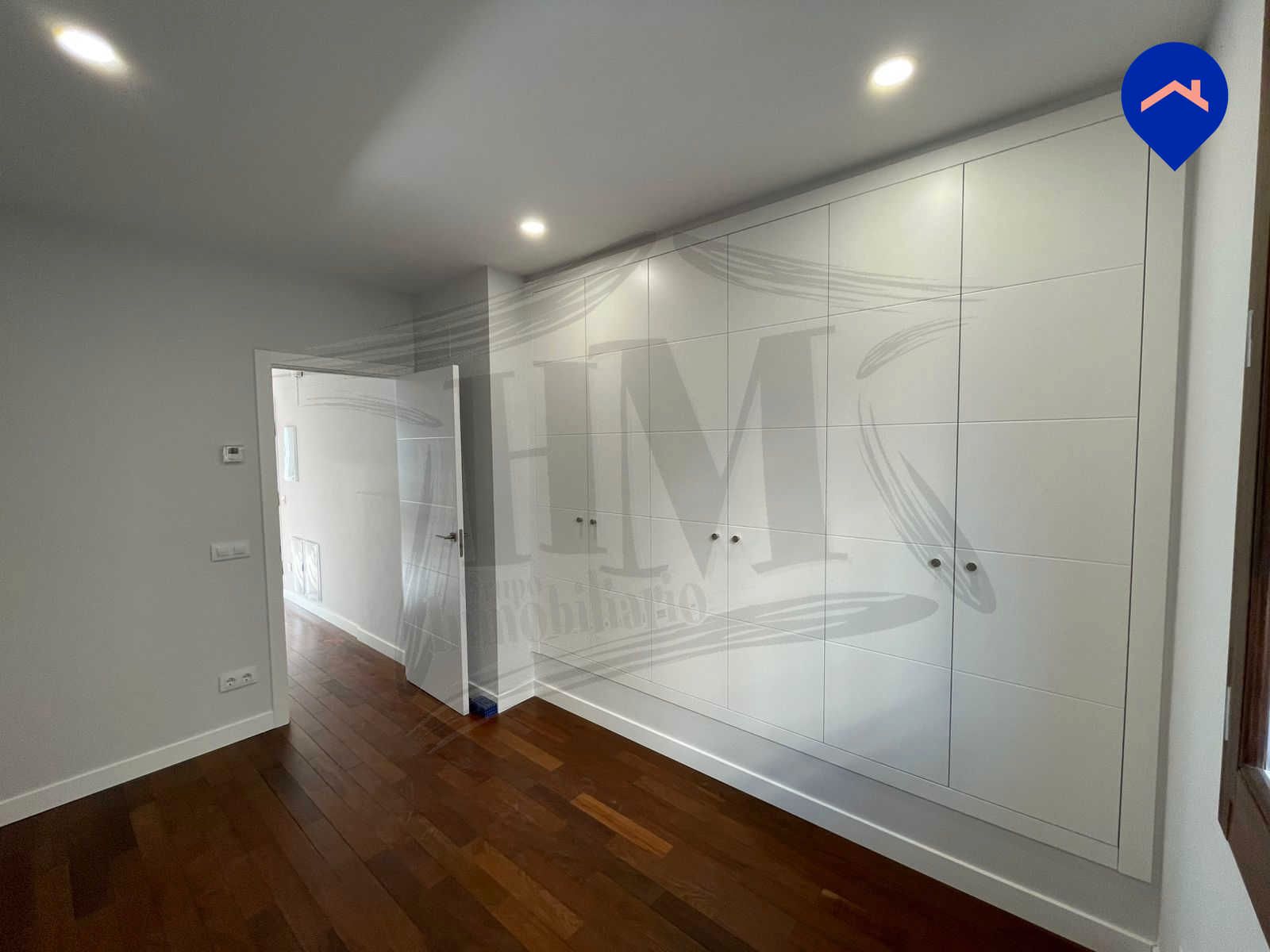 Flat for sale in  Madrid Capital  with Heating, Parquet flooring and Alarm