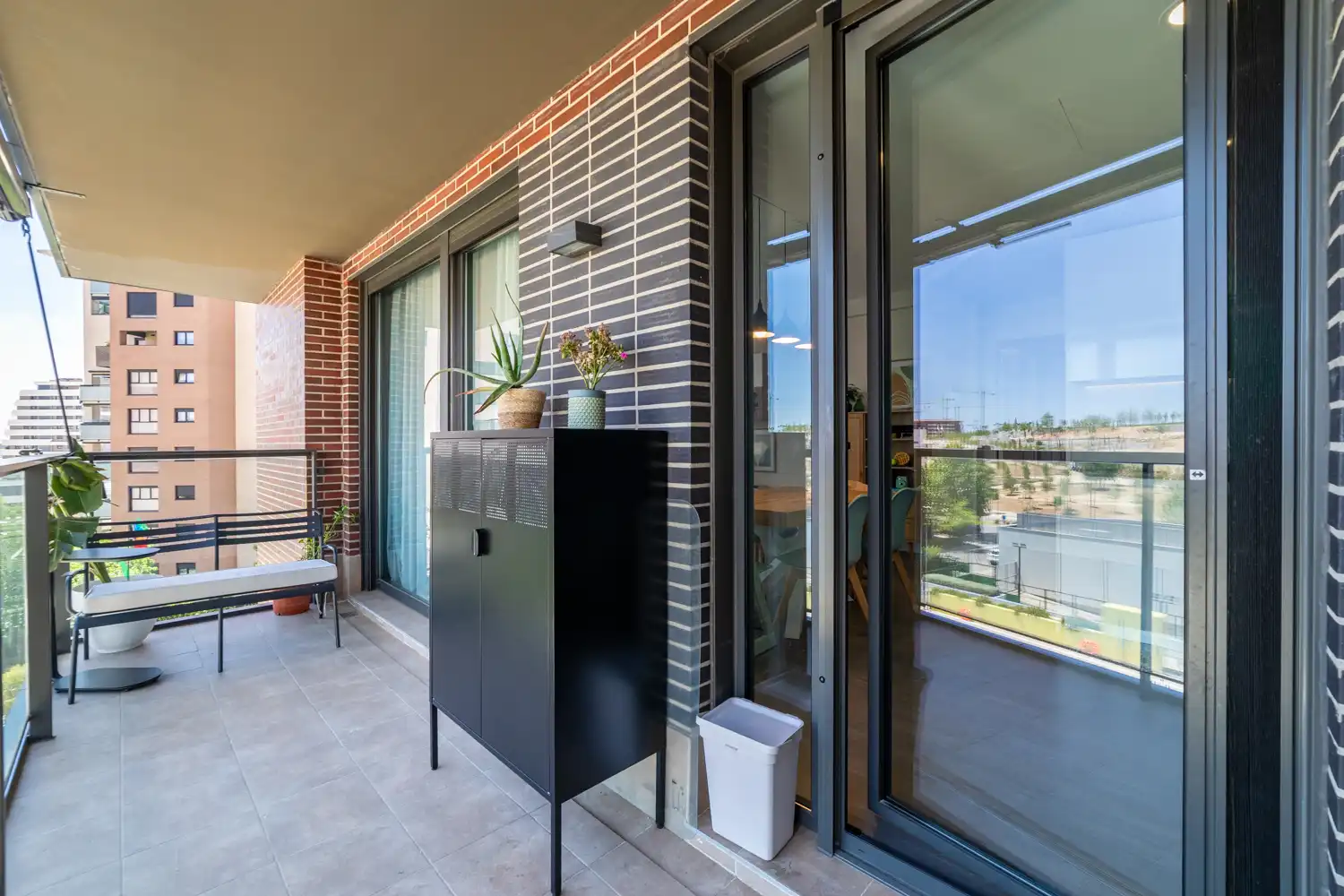 Balcony of Flat for sale in Tres Cantos  with Air Conditioner, Heating and Private garden