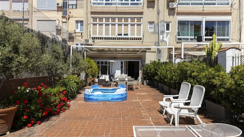 Terrasse von Wohnungen zum Verkauf in Barcelona mit Klimaanlage, Heizung und Terrasse