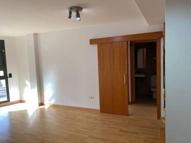 Piso en Venta en Avenida Avinguda Onze de Setembre en Gelida