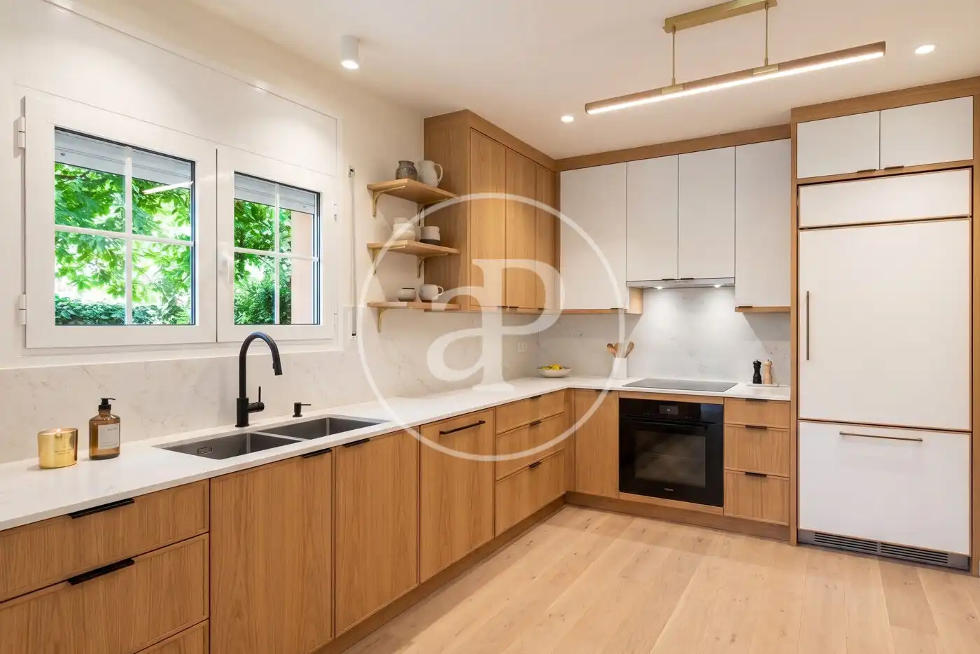 House with terrace for sale in Carrer Montseny, imagen 7